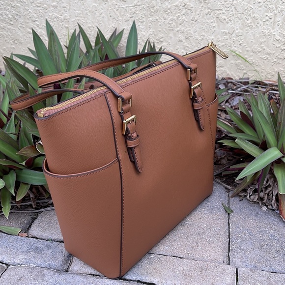 Michael Kors Large Charlotte Top Zip Tote Leather - Picture 10 of 16